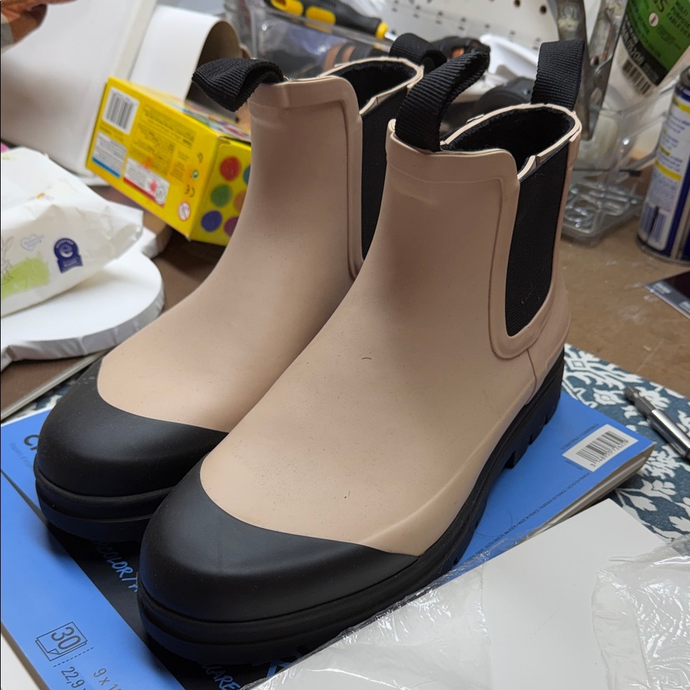 Everlane waterproof boots